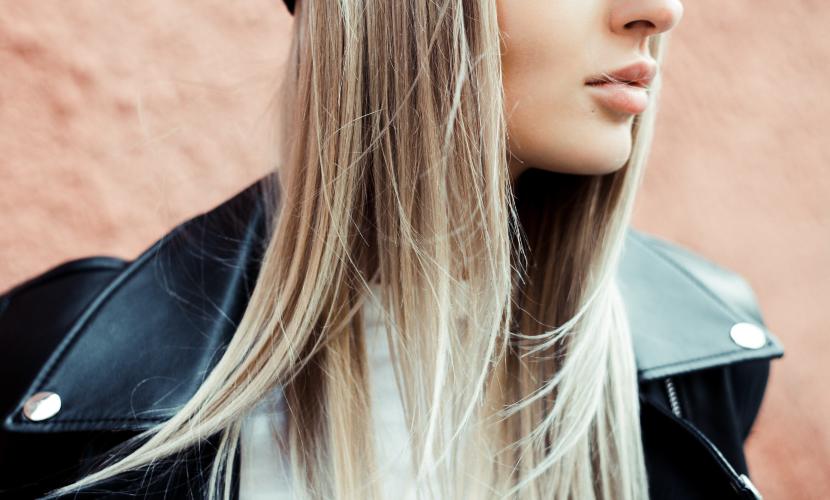 Qué tinte usar para mechas platinadas?