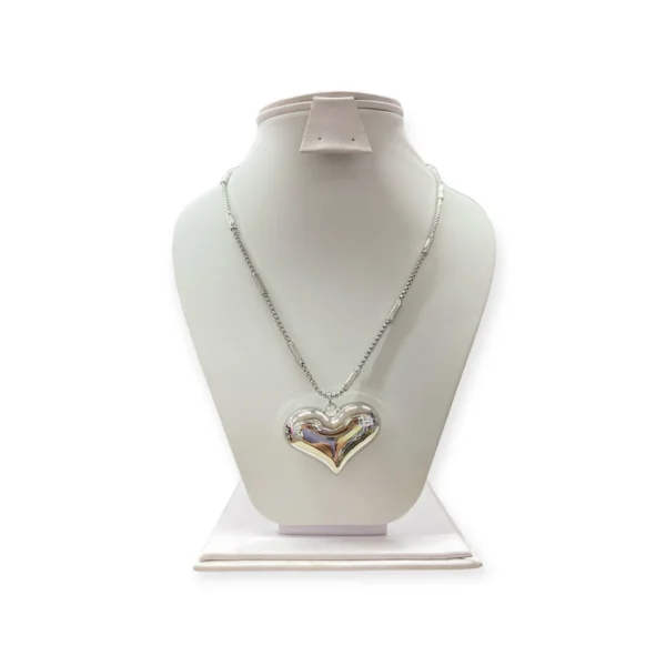 Collar Dije Corazón Grande En Rodio Plateado